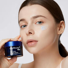Load image into Gallery viewer, Transform Your Skin with Medicube Zero Pore One-Day Cream - The Ultimate Pore Refining Solution for a Radiant Complexion
